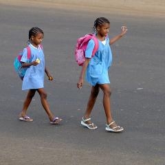 Cabo Verde streets and people — PAS-0312