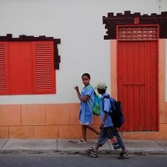 Cabo Verde streets and people — PAS-0328