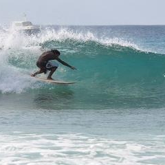 Robertney Barros surfing Ponta Preta — SPO-0153