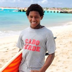 Robertney Barros surfing Ponta Preta — SPO-0145