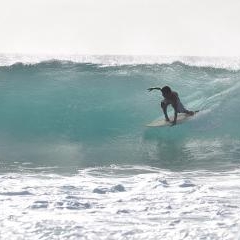 Robertney Barros surfing Ponta Preta — SPO-0172